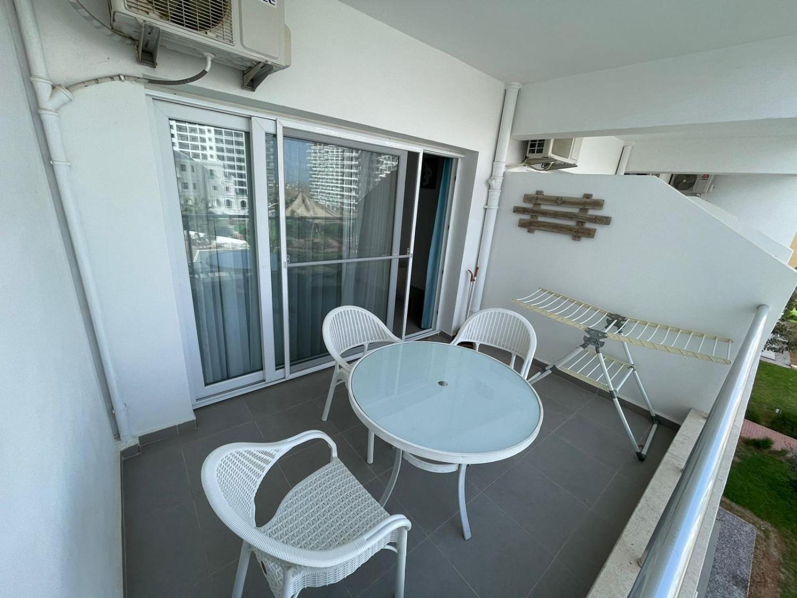 Blue Apartment In 5* Ceasar Resort Trikomo Zewnętrze zdjęcie