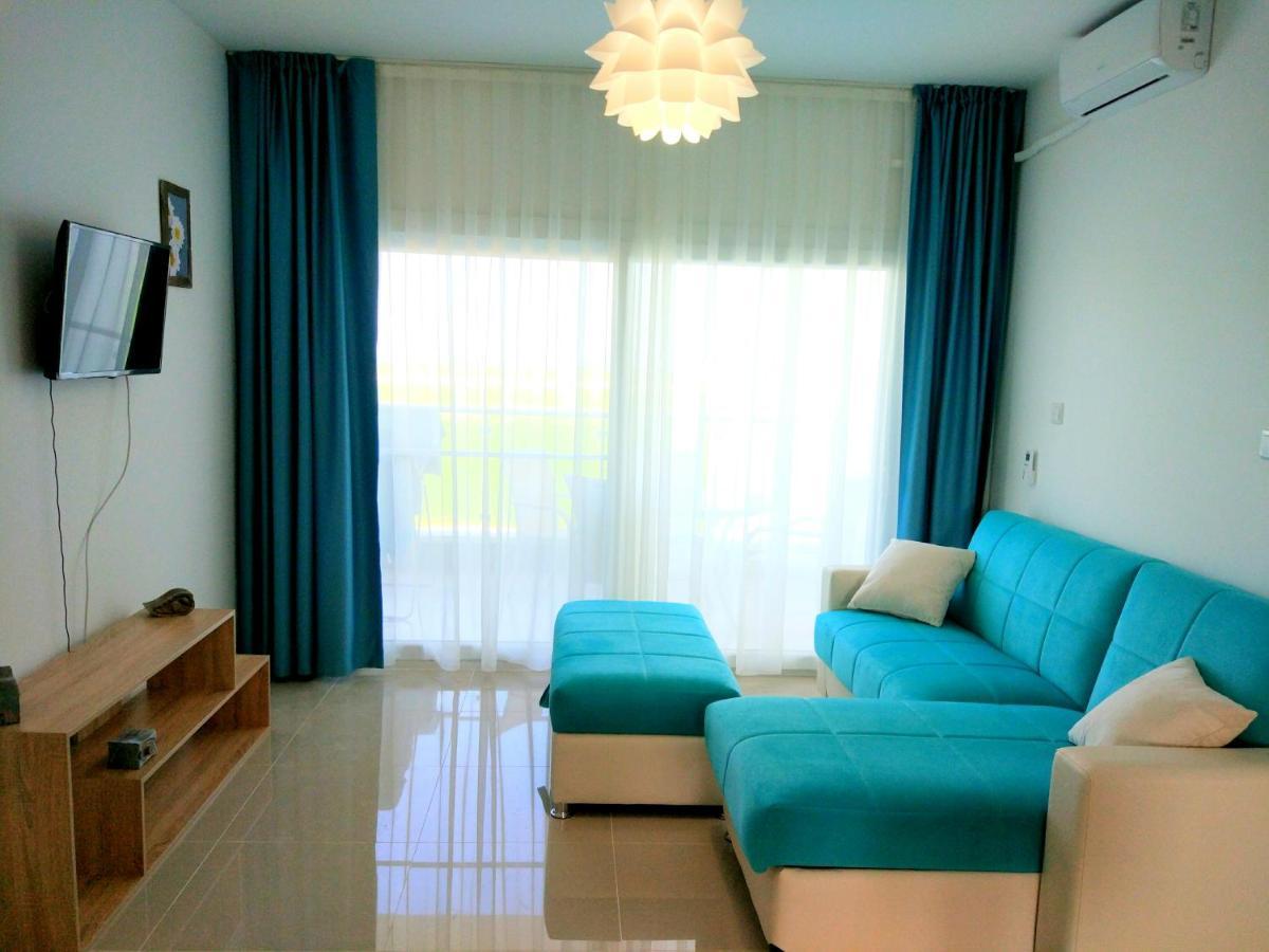 Blue Apartment In 5* Ceasar Resort Trikomo Zewnętrze zdjęcie