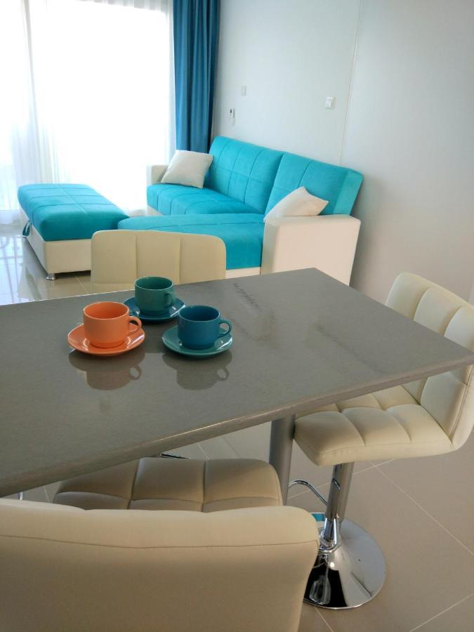 Blue Apartment In 5* Ceasar Resort Trikomo Zewnętrze zdjęcie
